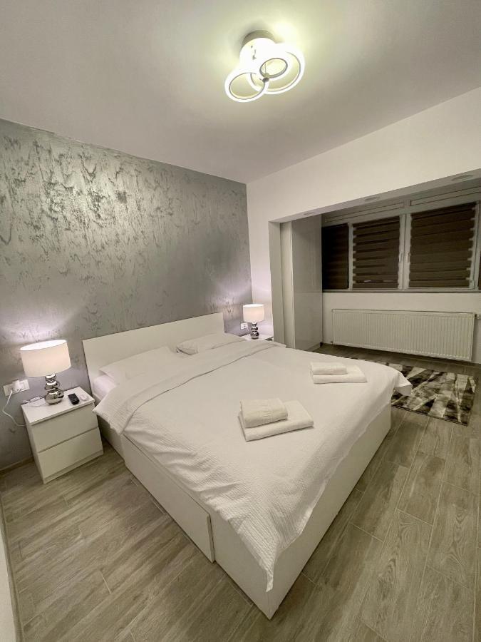 Timisoara Central Apartment New Parking !! Luaran gambar