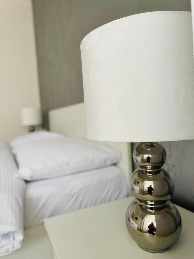 Timisoara Central Apartment New Parking !! Luaran gambar