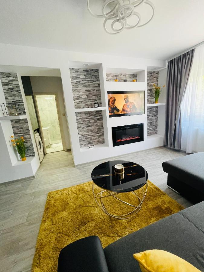 Timisoara Central Apartment New Parking !! Luaran gambar