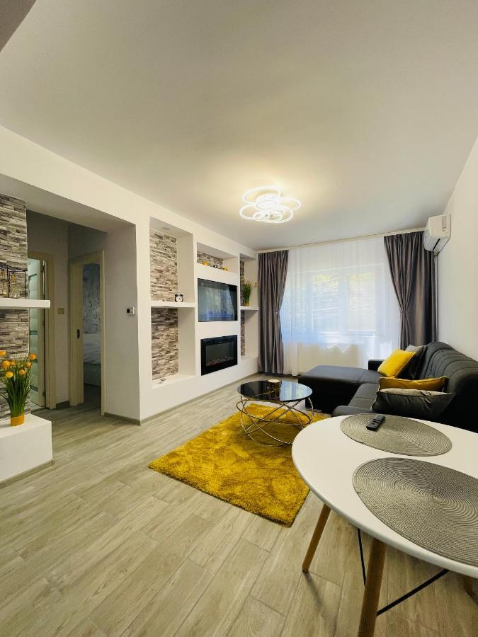 Timisoara Central Apartment New Parking !! Luaran gambar